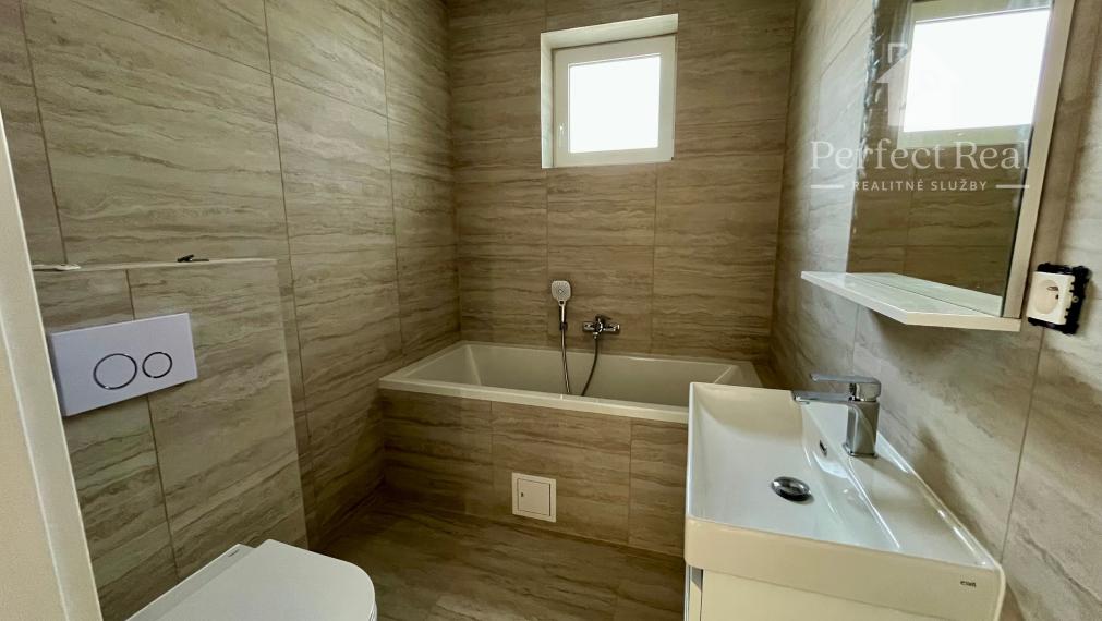 Veľkometrážna, 4 izbová novostavba v štandardnom prevedení v Šamoríne, časť Bučuháza- tepelné čerpadlo