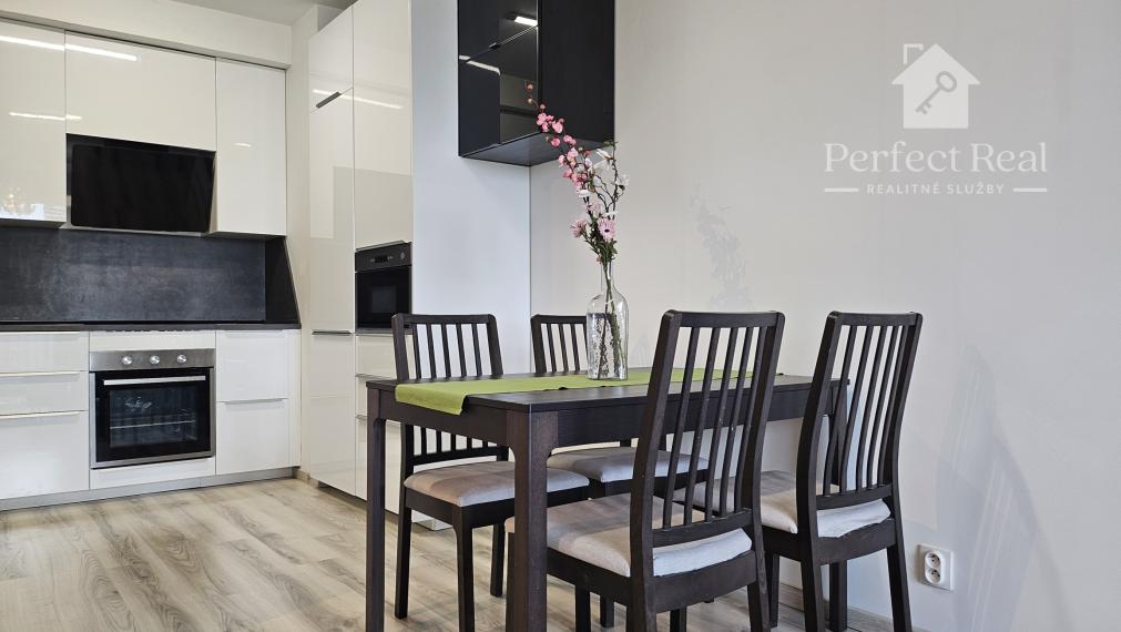 Moderný 3-izbový byt s balkónom | Slnečnice – Viladomy | parkovanie