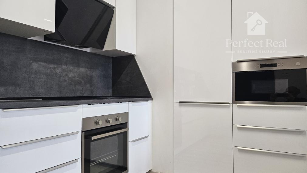 Moderný 3-izbový byt s balkónom | Slnečnice – Viladomy | parkovanie