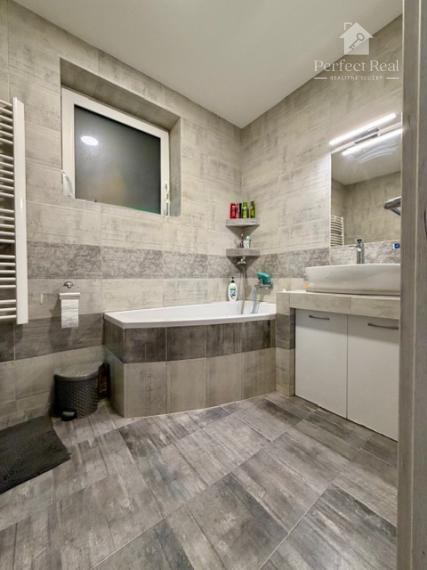 Moderný 4 izbový dom s GARÁŽOU na predaj, Povoda, okr. DS