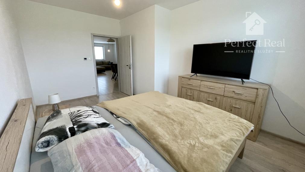 Moderný 3-izbový byt v novostavbe s 2 parkovacími miestami