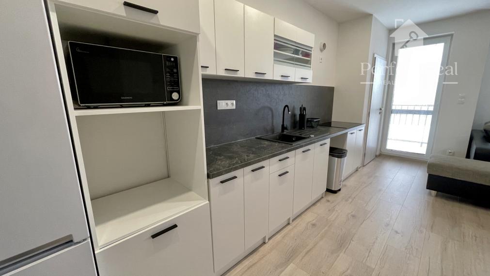 Moderný 3-izbový byt v novostavbe s 2 parkovacími miestami