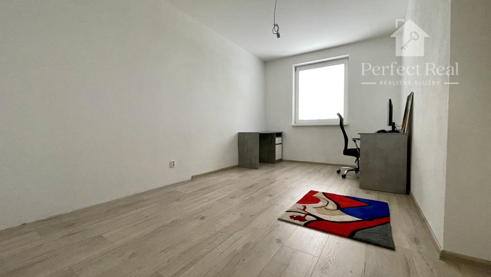 Moderný 3-izbový byt v novostavbe s 2 parkovacími miestami