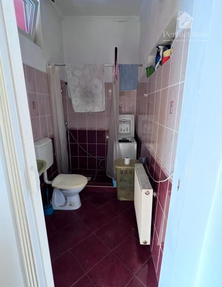 12 apartmánov + 2 domy + 2 garáže + pozemok,  Veľký Meder
