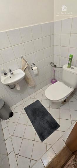 Trojizbový byt s vlastným kúrením, veľkou terasou v obľúbenej lokalite Dunajskej Stredy na predaj