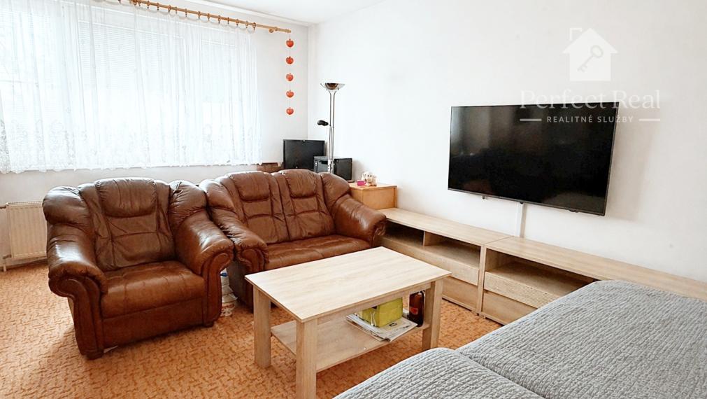 Predaj svetlý 2izbový byt Dúbravka