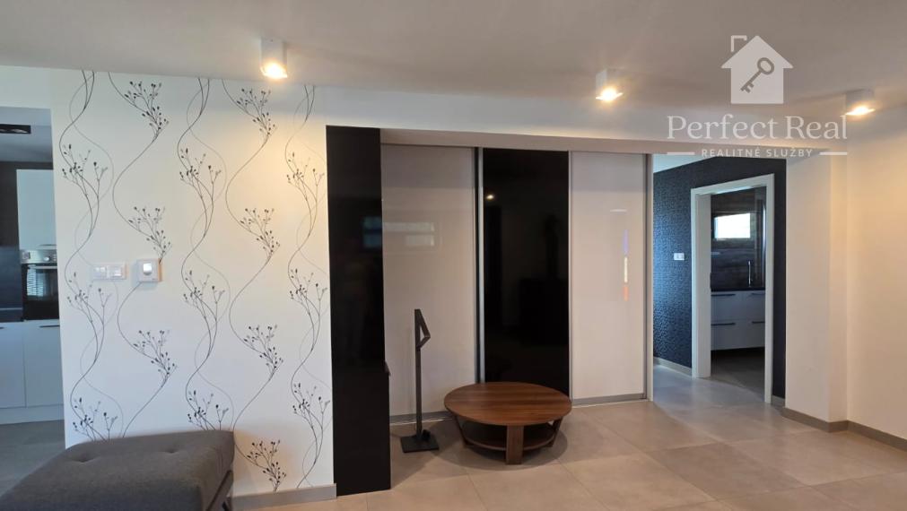 Moderná a vkusná novostavba, do ktorej sa stačí len nasťahovať