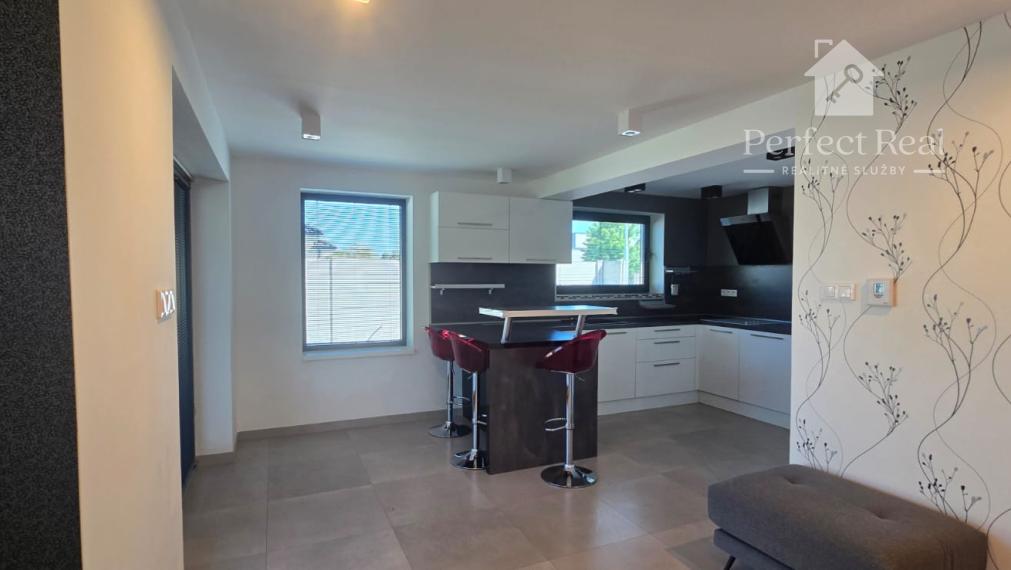 Moderná a vkusná novostavba, do ktorej sa stačí len nasťahovať