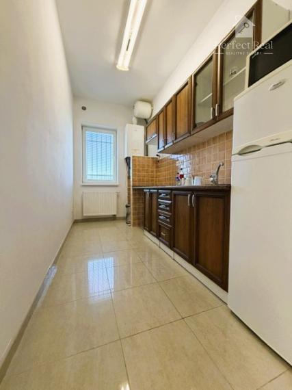 PRENÁJOM obchodný priestor, rozloha 144 m2, Dunajská Streda