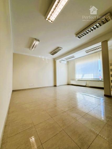 PRENÁJOM obchodný priestor, rozloha 144 m2, Dunajská Streda
