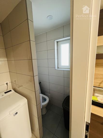 Nehnuteľnosť na bývanie a podnikanie v obci Baka