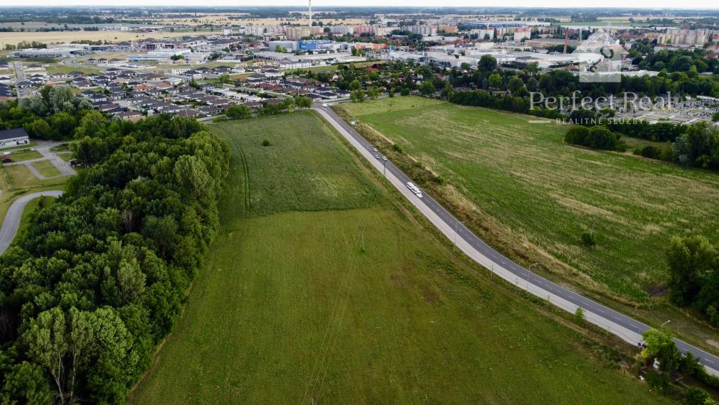 Stavebný pozemok 2 145 m² v novovznikajúcej lokalite Dunajskej Stredy – priamo pri budúcom mestskom parku!