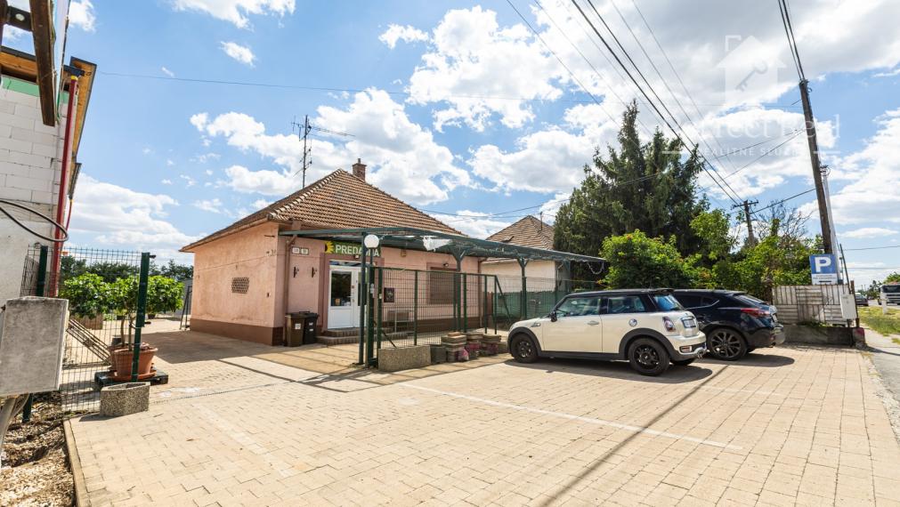 Na prenájom  hala s pozemkom 678m2 vo Veľkom Biely.