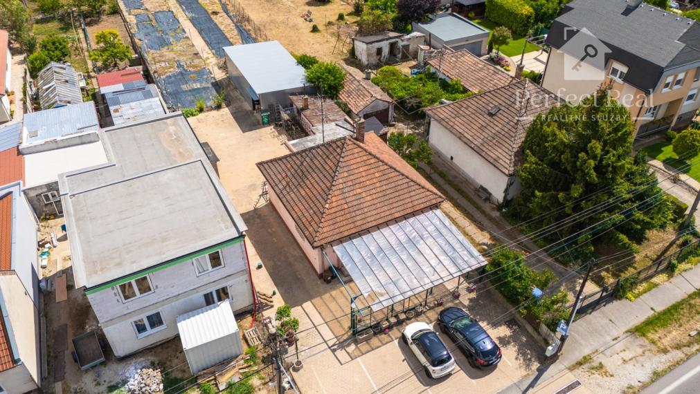 Na prenájom obchodné priestory s halou a rozľahlým pozemkom 1256 m2 vo Veľkom Biely.