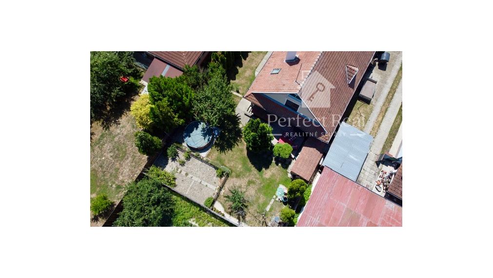 Krásny 5 izbový rodinný dom s garážou na predaj, GABČÍKOVO