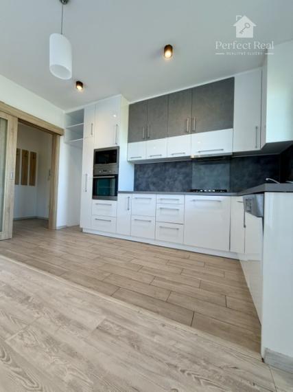 MODERNÝ 3 izbový byt s vlastným kúrením a parkovacím státím