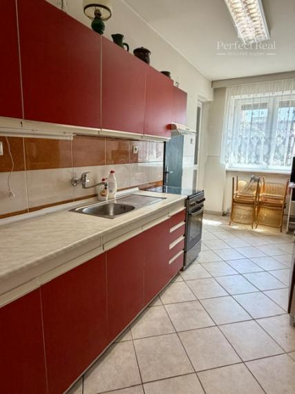 3 izbový byt na predaj s garážou,uzavretý areál, Dun.Streda