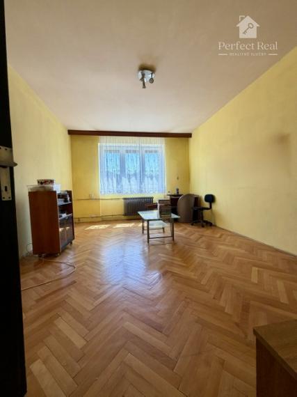 3 izbový byt na predaj s garážou,uzavretý areál, Dun.Streda