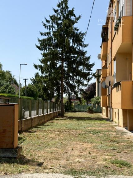 3 izbový byt na predaj s garážou,uzavretý areál, Dun.Streda