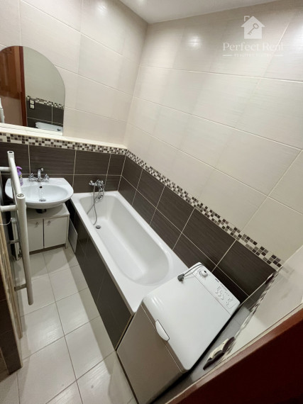 Komplet prerobený 1 izbový byt s balkónom v obci Zlaté Klasy- predáva sa so zariadením
