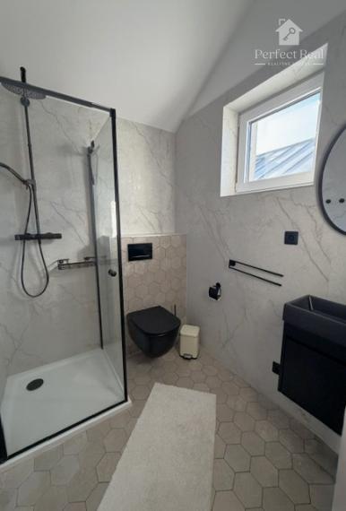 Na prenájom exkluzívny  3. izb. LOFT so záhradou na okraji Malinova- Tri vody.
