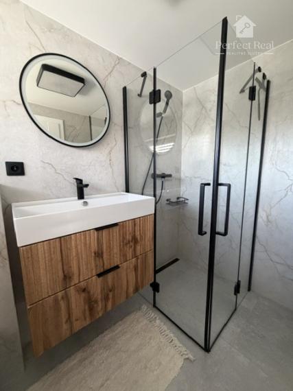 Na prenájom exkluzívny  3. izb. LOFT so záhradou na okraji Malinova- Tri vody.