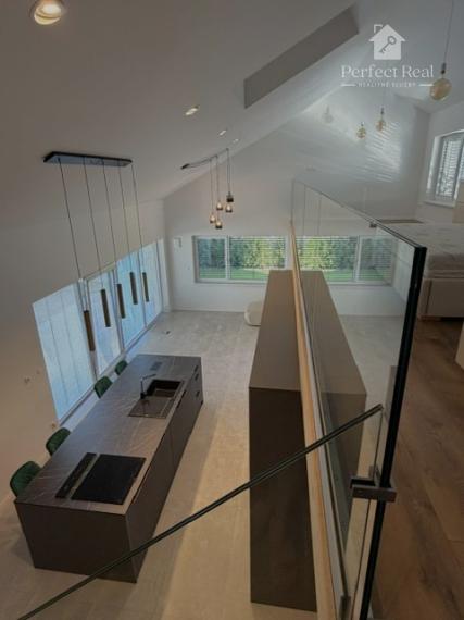 Na prenájom exkluzívny  3. izb. LOFT so záhradou na okraji Malinova- Tri vody.