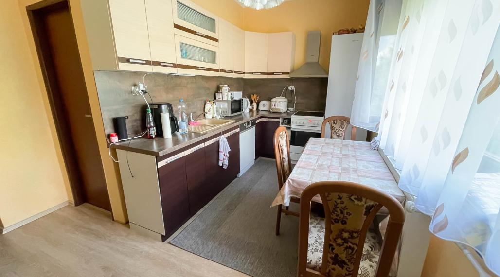 Priestranný 5-izbový radový dom na predaj v Dunajskej Strede