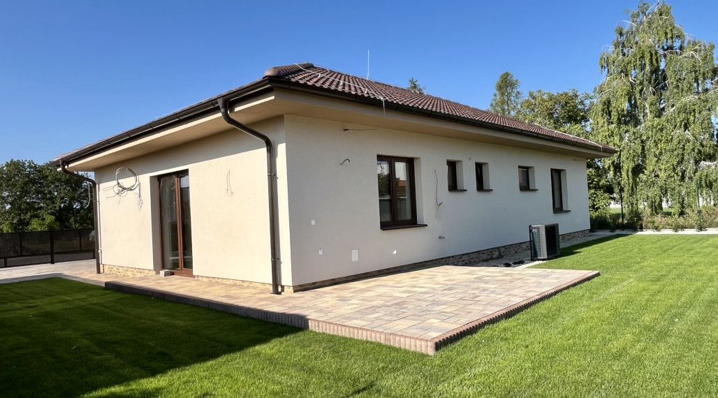 Krásna, 4 izbová novostavba v nadštandarde - ihneď k bývaniu aj upraveným terénom