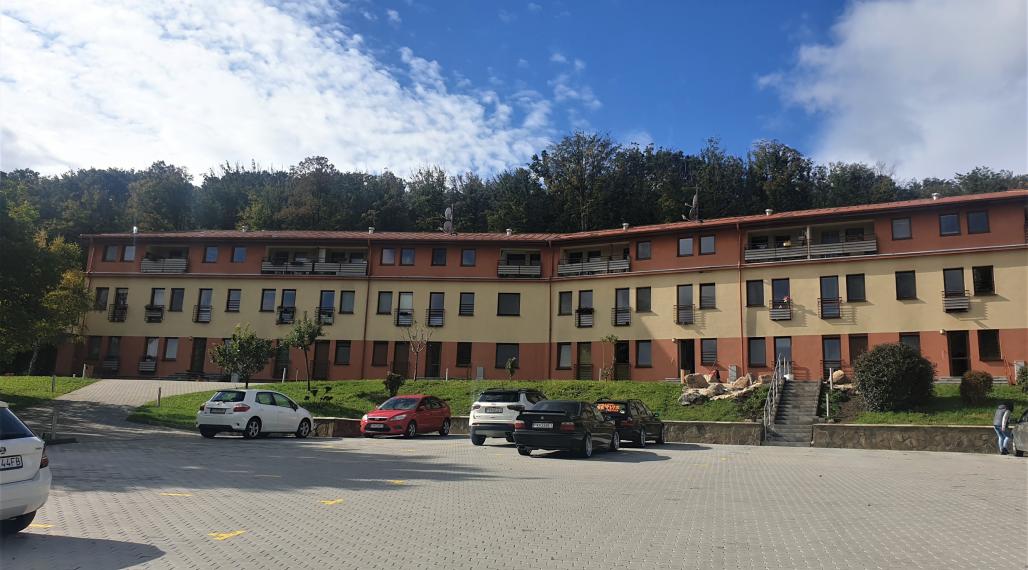 Na predaj 3 izb. byt s balkónom v Kučišdorfskej doline v Pezinku