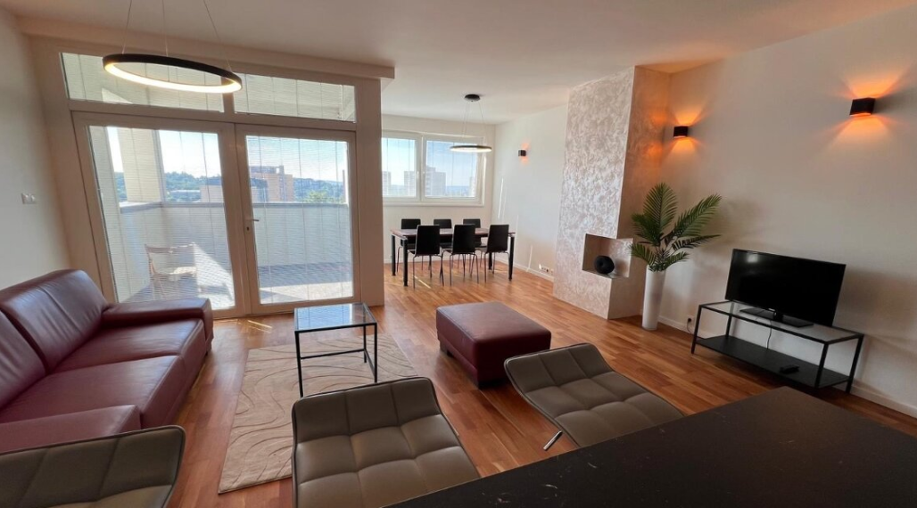 Moderný 3-izbový byt s krásnym výhľadom a terasou – Kramáre