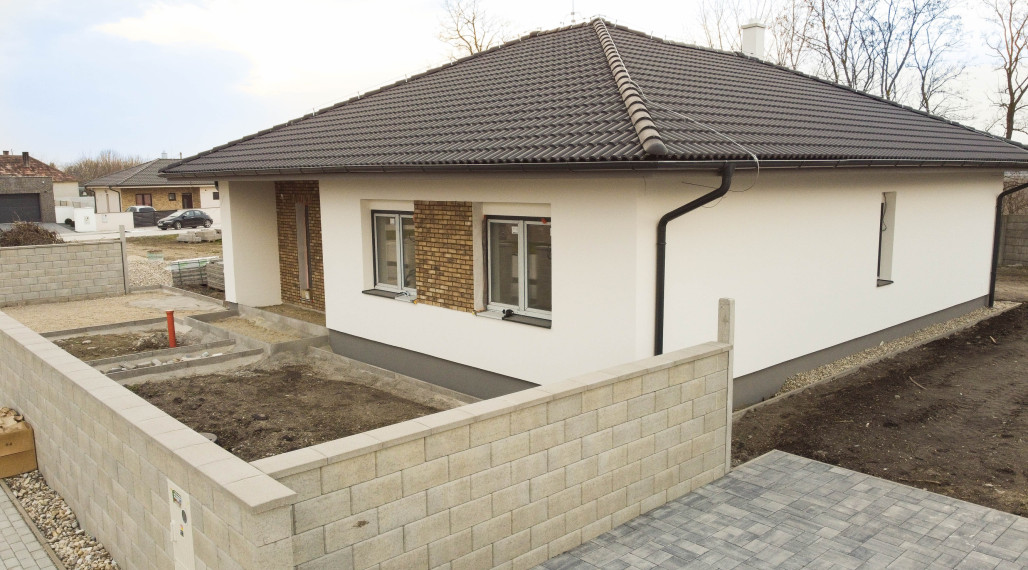 4 izbový rodinný dom na predaj,slepá ulica, Dunajská Streda