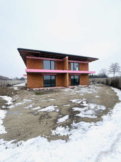 4bytovka vo výstavbe na predaj - Padáň