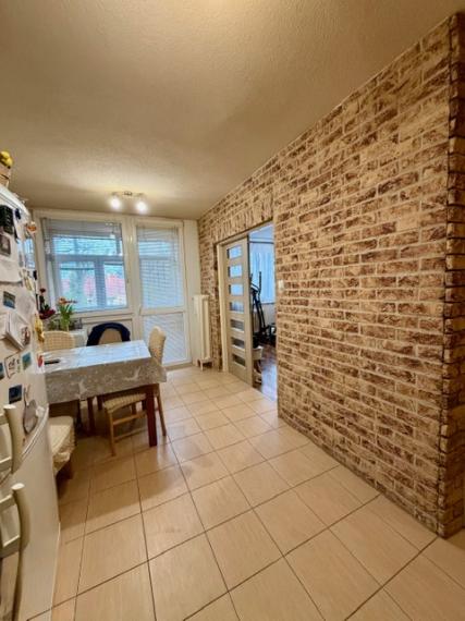 3 izbový byt, na prvom poschodí - Boriny, Dunajská Streda