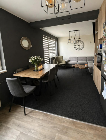 3izbový byt s garážou  2balkónmi a záhradkou v obci Jahodná