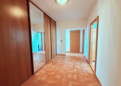 Predaj svetlý, priestranný 3izbový byt s loggiou Vrakuňa - fotografia 15