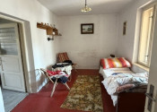 Na predaj rodinný dom so záhradou v Sološnici - fotografia 6