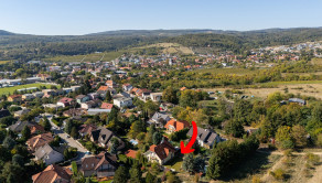 Na predaj 6. izbová vila v Limbachu s bazénom. - fotografia 35