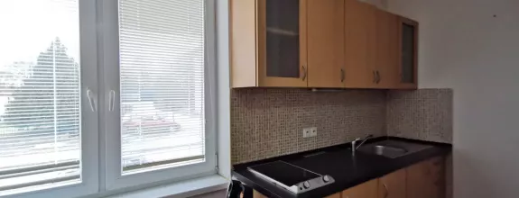 Malý kúsok pohodlia v centre Šamorína - útulná garsónka čaká práve na vás!