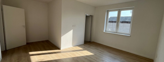 Veľkometrážna, 4 izbová novostavba v štandardnom prevedení v Šamoríne, časť Bučuháza- tepelné čerpadlo