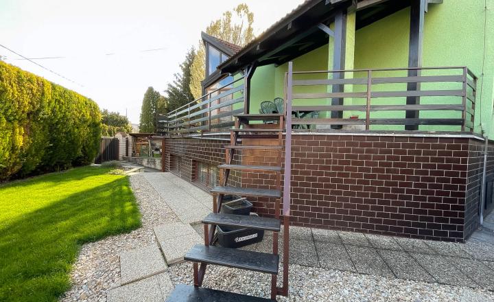 5 izbový rodinný dom v Ružinove na predaj, vhodný  aj na podnikanie - fotografia 26