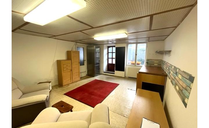 Na prenájom nebytovy priestor 20m2 na Kupeckého ulici v Pezinku. - fotografia 3