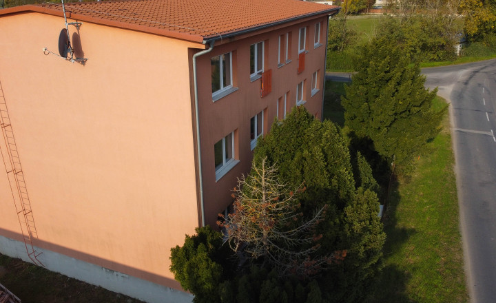 Krásne, veľké 2izbové byty s parkovacím státím v dobrej lokalite v obci Zlaté Klasy - fotografia 15