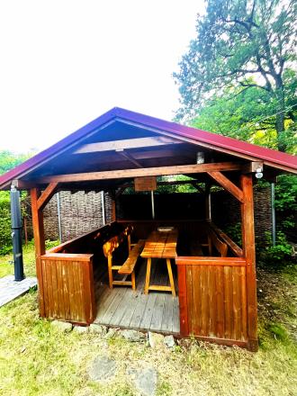 Výrazne znížená cena trojpodlažnej chaty so záhradou 458m2 na Ohňavách nad Modrou!!! - fotografia 17