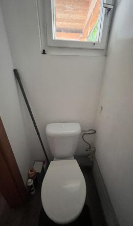 Výrazne znížená cena trojpodlažnej chaty so záhradou 458m2 na Ohňavách nad Modrou!!! - fotografia 3
