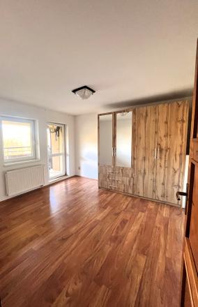 Na predaj 3. izbový byt 83,3m2 s loggiou v Kučišdorfskej doline v Pezinku, predaný!!! - fotografia 9