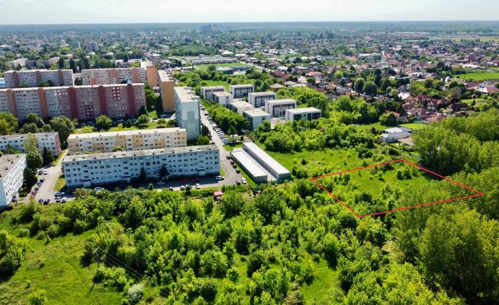 Pozemok s rozlohou 3427 m2 na predaj, Dunajská Streda - fotografia 2
