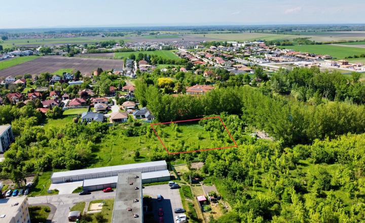 Pozemok s rozlohou 3427 m2 na predaj, Dunajská Streda - fotografia 3