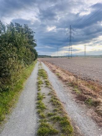 Na predaj investičný pozemok 2355m2 vo Vinosadoch zľava !!! - fotografia 4