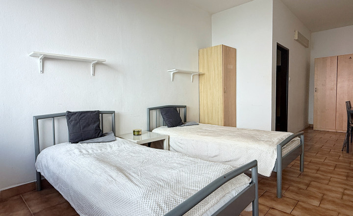 Nebytový priestor (ako 2-izbový byt) Bratislava - fotografia 8